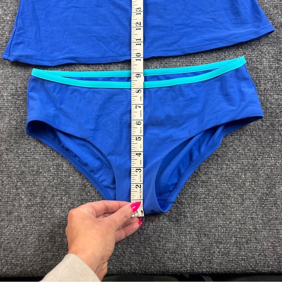 VICTORIA’S SECRET Women’s Blue Tankini Swim Suit size: Top-Large Bottom-Medium - Picture 8 of 10